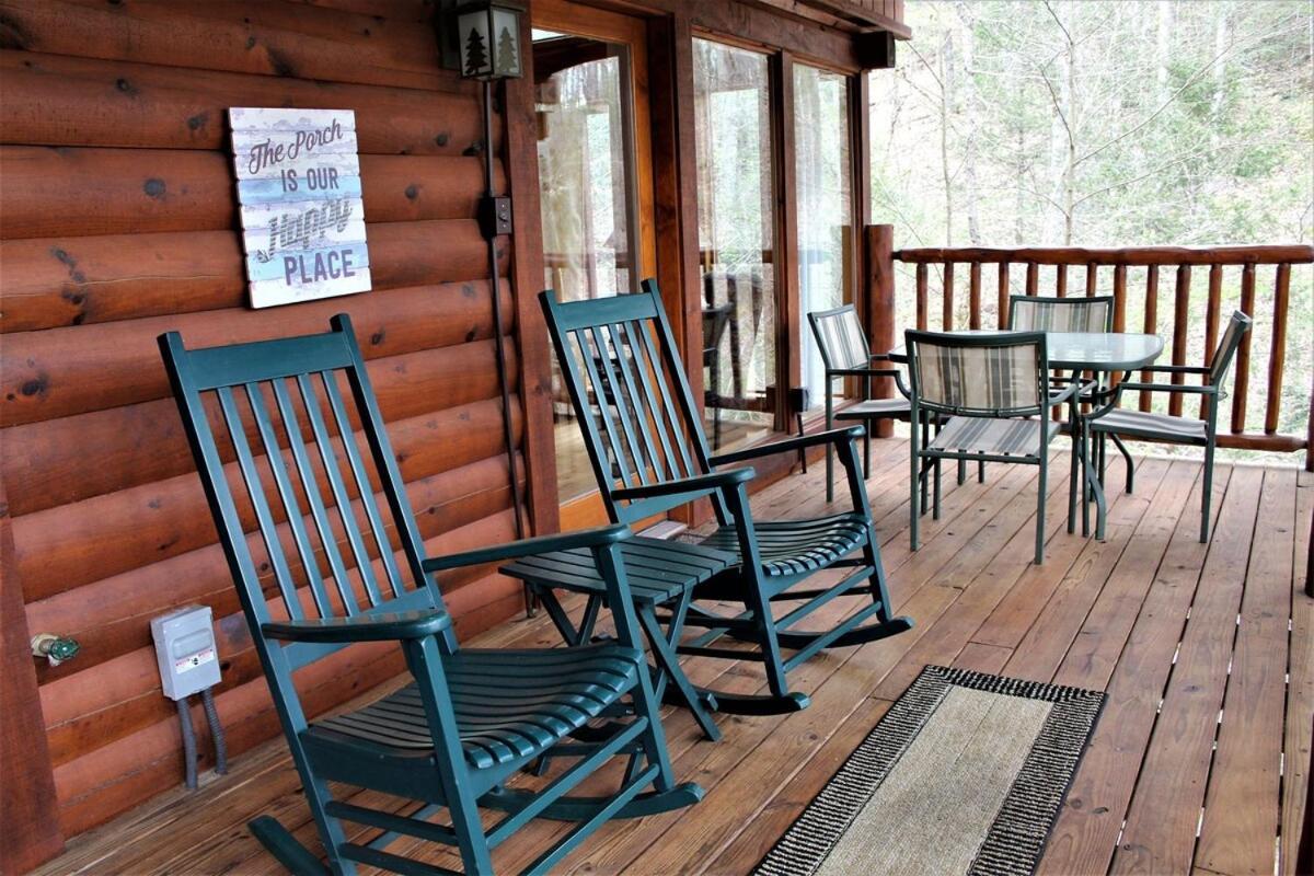 Mountain Joy -Private Treehouse Style Cabin That Sleeps 4-Free Tickets Gatlinburg Luaran gambar