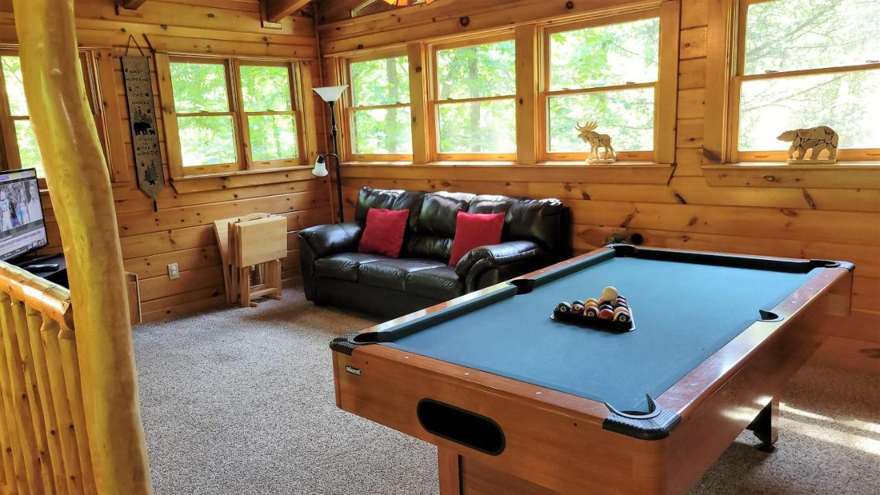 Mountain Joy -Private Treehouse Style Cabin That Sleeps 4-Free Tickets Gatlinburg Luaran gambar